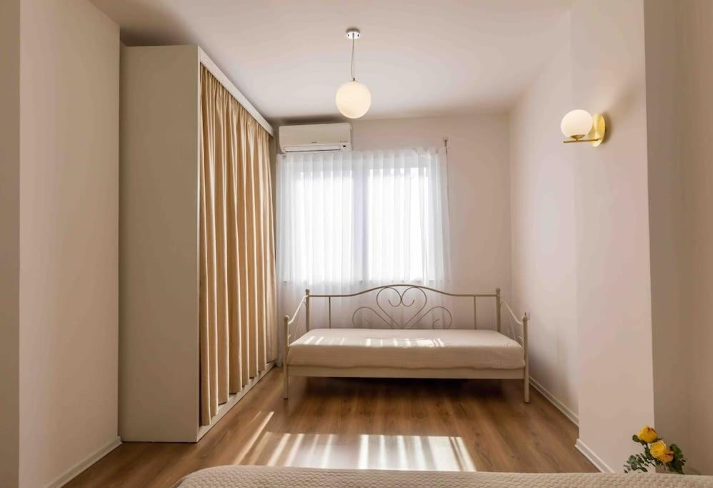 Appartement New Apartament à Tirana Extérieur photo